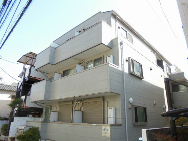 ☆2009年の築浅☆JR東中野と落合駅へ徒歩5分以内の好立地☆