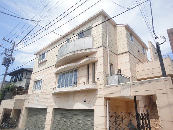 ☆人気のペット相談可マンション☆住環境良好☆メゾネットタイプ☆
